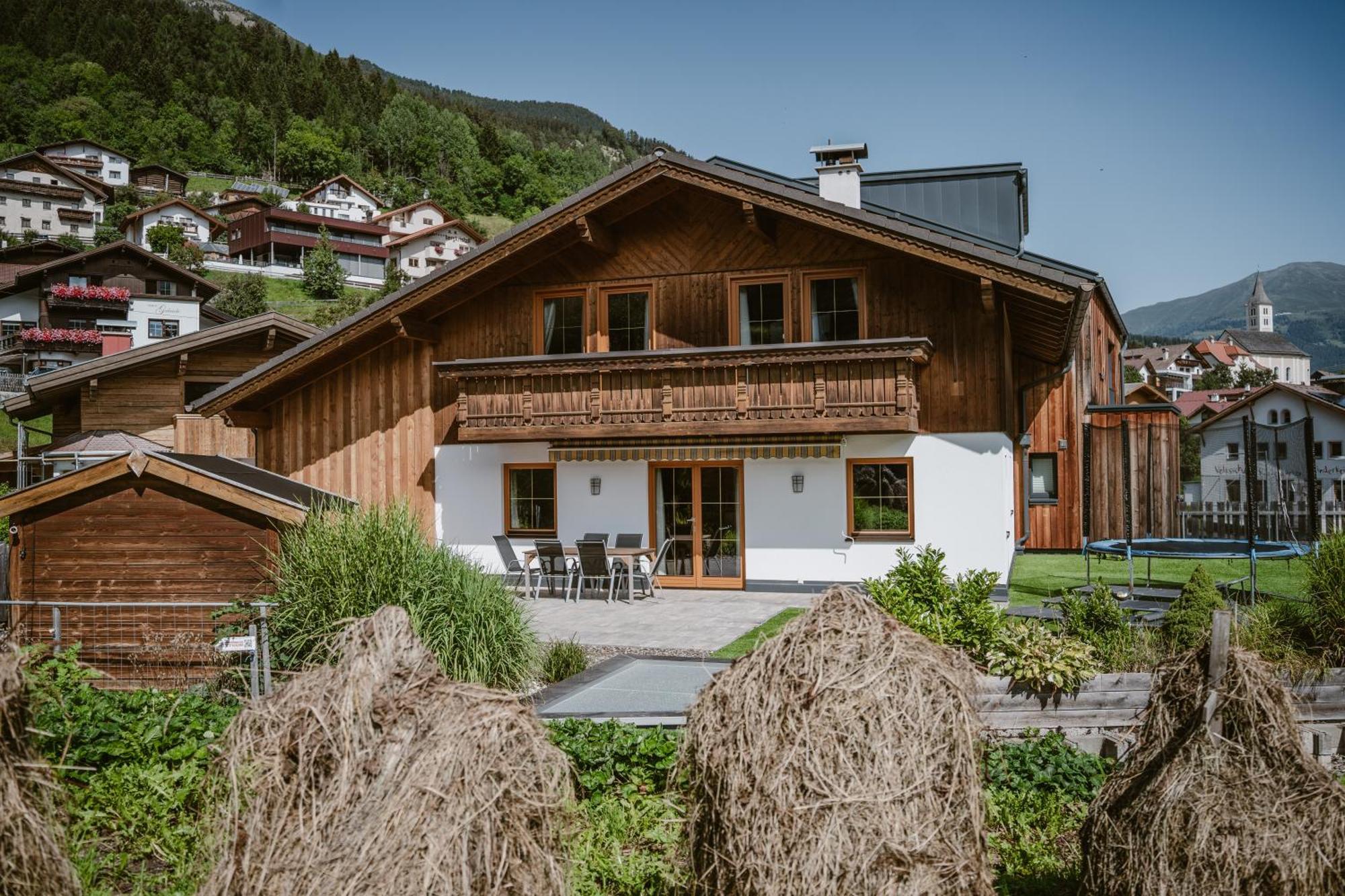 Alpenzeit Villa Ladis Exteriör bild